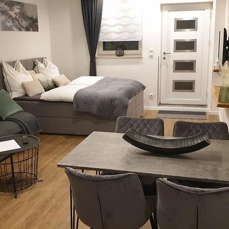 Apartment Airport Кёльн Экстерьер фото